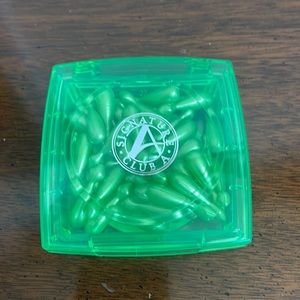 Signature Club A Retinol Firming wrinkle penetrating capsules